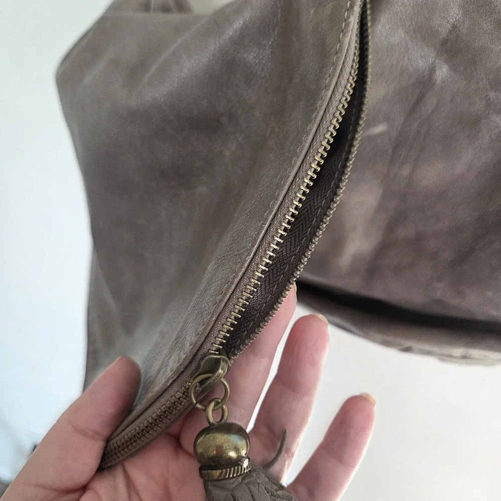 Italian Gray Genuine leather fold over boho shoulder crossbody bag Hippe Tassle